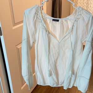Long sleeved white A&F top